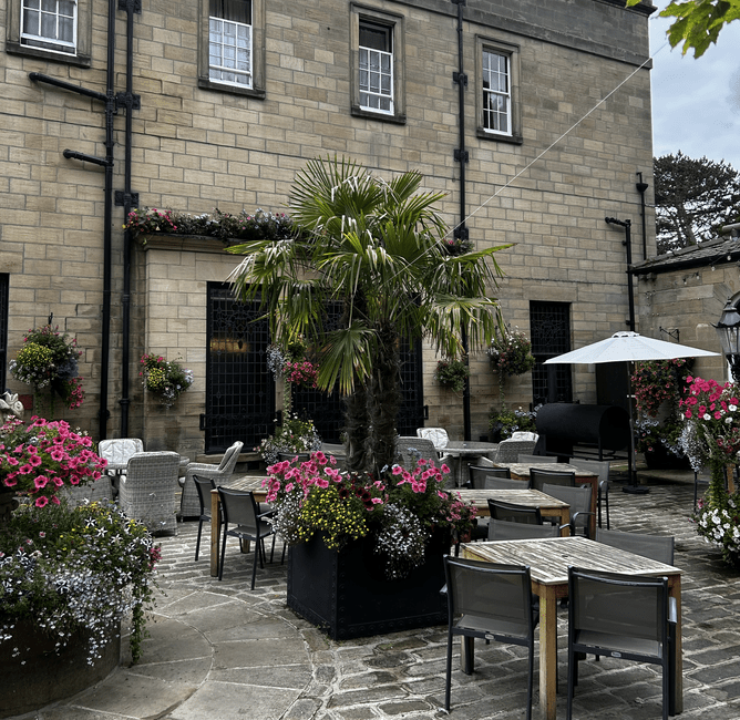 The Stables Bar & Restaurant