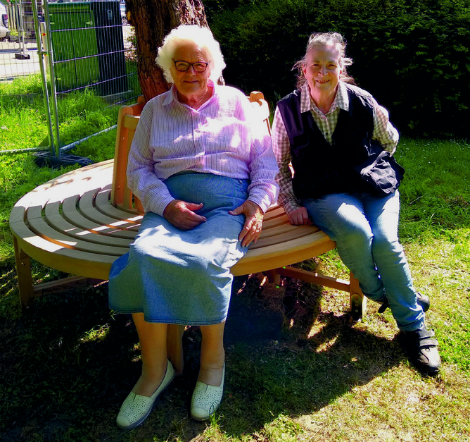Local resident Betty Rice-Stringer and Frances Fancourt enjoy the spring sunshine.