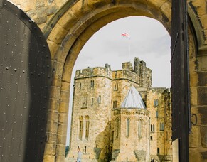 Alnwick Castle &amp; Alnwick Gardens