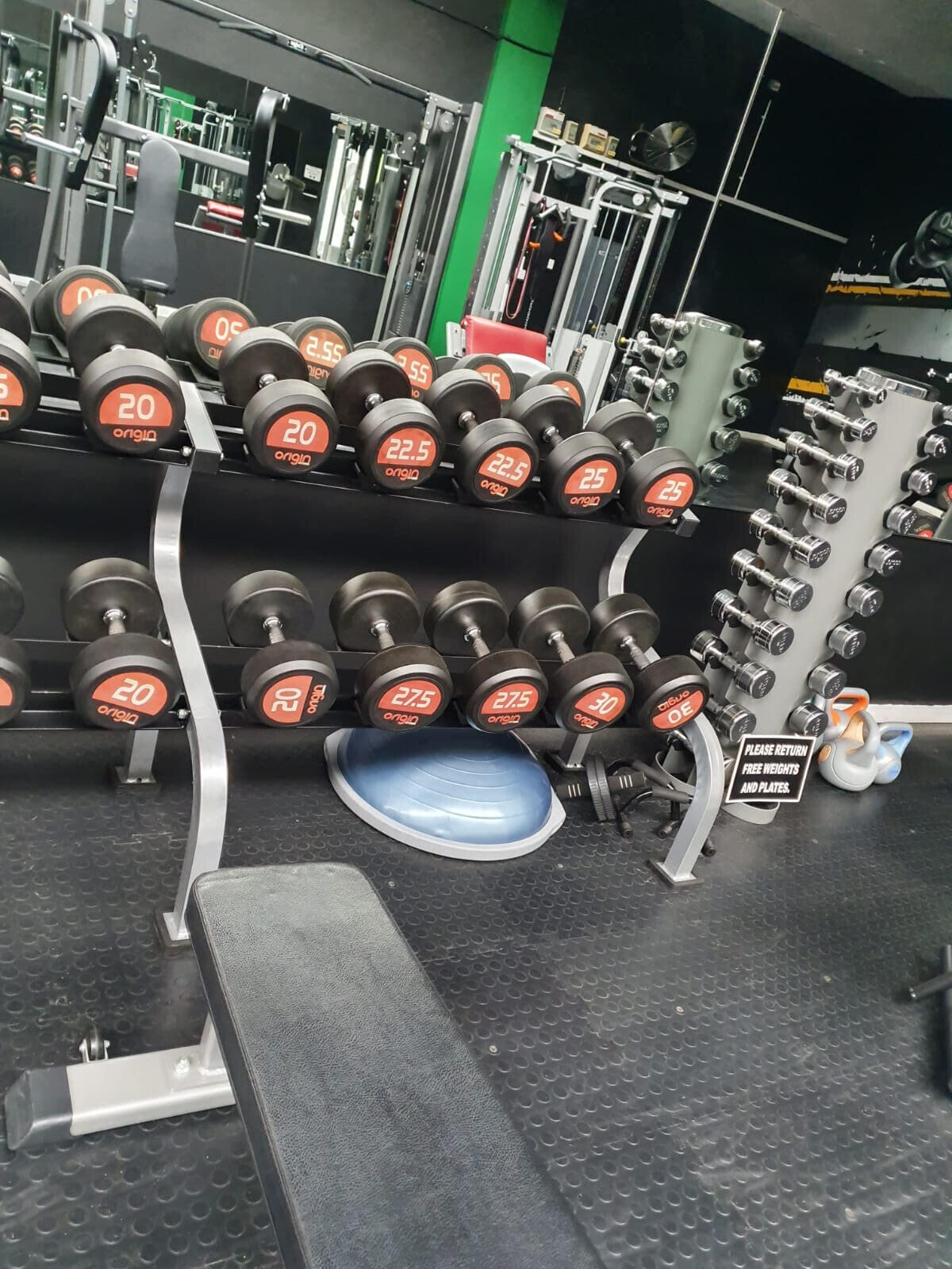 Train 2 Gain Gym Northampton Gym In Northampton Train 2 Gain Gym