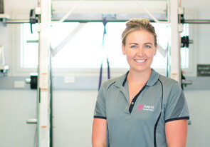 ​Are you a sole operator fitness trainer or massage therapist for whom time on the phone = less income?
