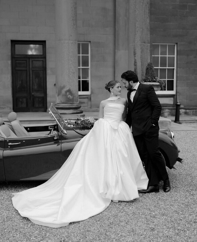 Bespoke bridal gowns UK, Luxury bespoke wedding gown, Countryside Wedding dresses