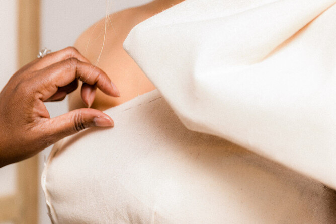 Bridal designer Kate Edmondson , craftsmanship in motion, calico toile process