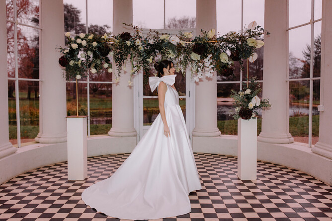 bespoke wedding dress London, London bridal designer Kate Edmondson, luxury bridal designer London