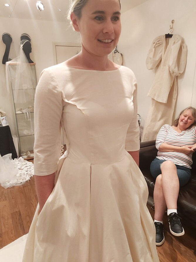 UK bespoke bridal dress, London wedding dress designer, Kate Edmondson, Acton, West London, Wedding dresses near me