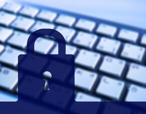 Top 10 Tips - Staying safe online