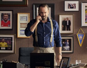 &#039;THREE QUICK BREATHS&#039;: Danny Dyer Heads Football Agent Thriller as Filming Begins in Ireland