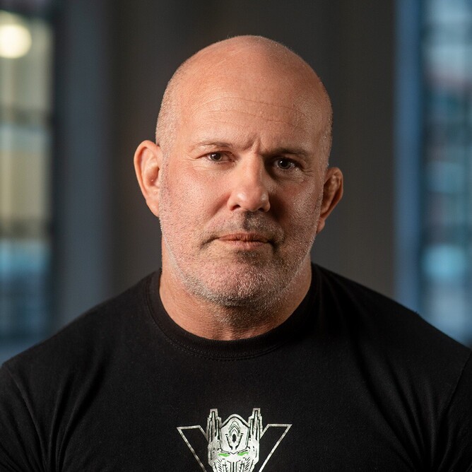 Steven Murphy: Writer, Director & Star of Doorways, My Saviour and Relentless