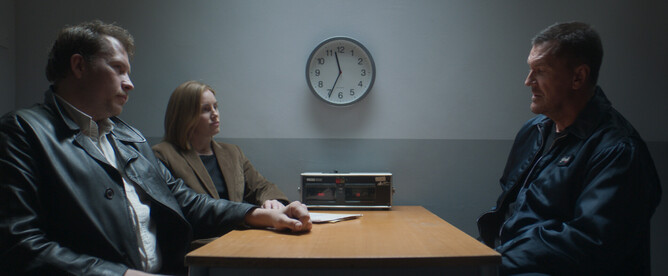 RISE OF THE FOOTSOLDIER: VENGEANCE - Pat Tate (Craig Fairbrass) helping the police with their enquiries