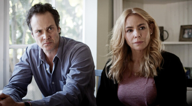  Olivia D'Abo (Point Of No Return) and Randall Batinkoff 