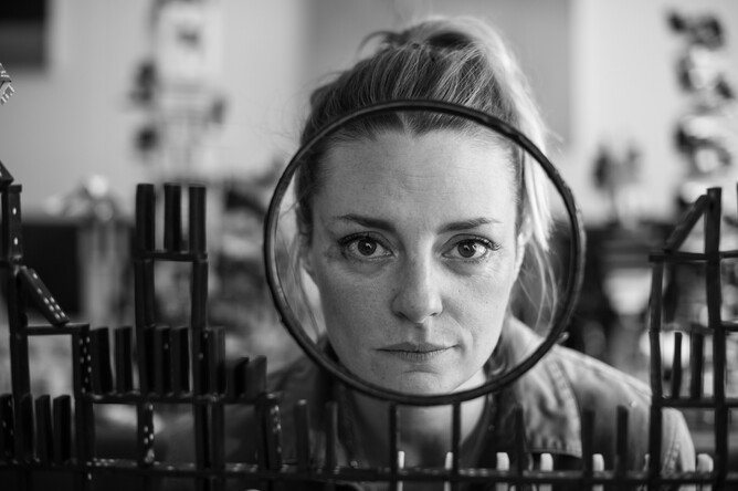 Morgana Robinson as Lucy in A BIRD FLEW IN