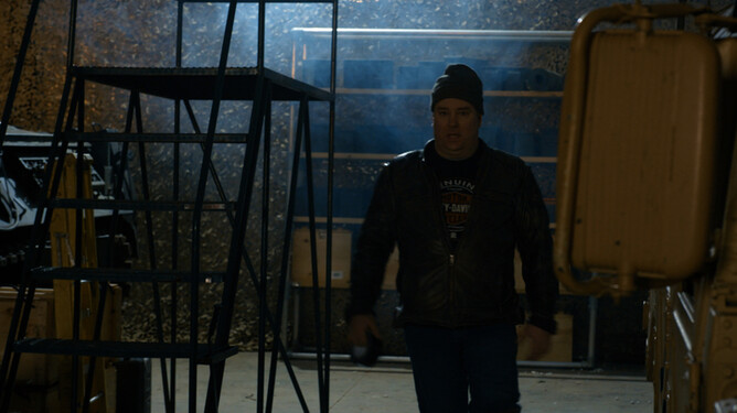 Justin Eugene Evans demonstrates the latest led film lighting ANTHEM ONE