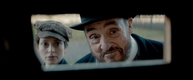 THE GATES -  Elena Delia. & John Rhys Davies
