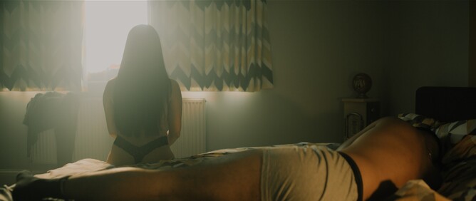 Julian Moore Cook, Jennifer Lee Moon in Marcus Flemmings Blonde Purple