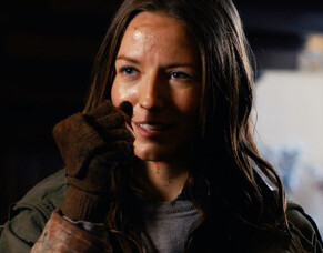 3 LIVES,  ROBERT THE BRUCE, THE CURSE OF HOBBES HOUSE &amp; CRYSTAL&rsquo;S SHADOW, It&rsquo;s An Exciting Year For Rising Star Mhairi Calvey.