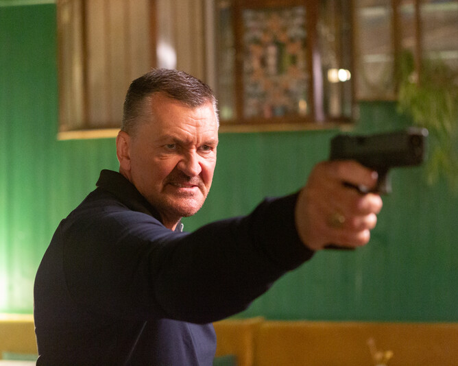 Craig Fairbrass as Eddie Franks in VILLAIN