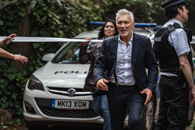 Martin Kemp in Doctor Plague