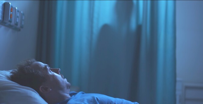 THE BLACK STRING - Frankie Muniz