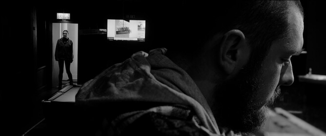 DERELICT  - Directed by Jonathan Zaurin