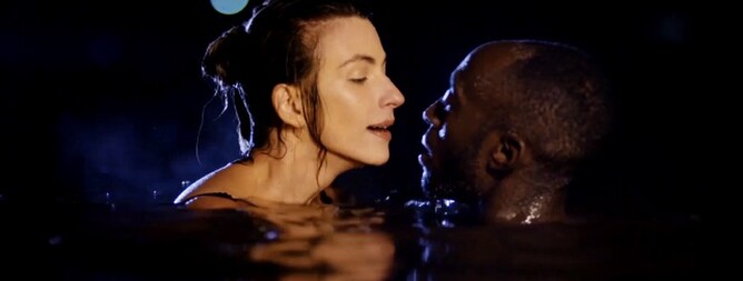 London Unplugged Dog Days 4 (Ivano Jeremiah and Melanie Gray in water)