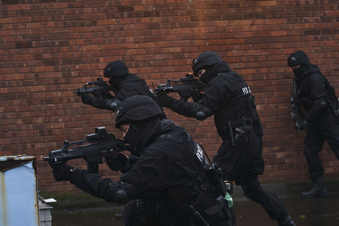 Trailer Drops For Simon Pearce's Short, Action, Thriller OFFICER DOWN, Starring Martin Delaney.