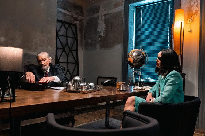 TALES OF BABYLON Clive Russell & Maria Crittell