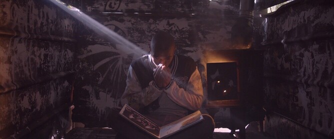 Ash played by Despoina in THE BUTTERFLY QUEEN