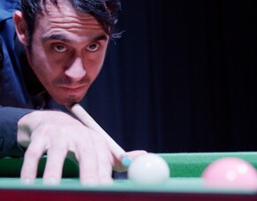 SNOOKER MAN: The Unlikely Journey of a Lookalike Snooker Champion