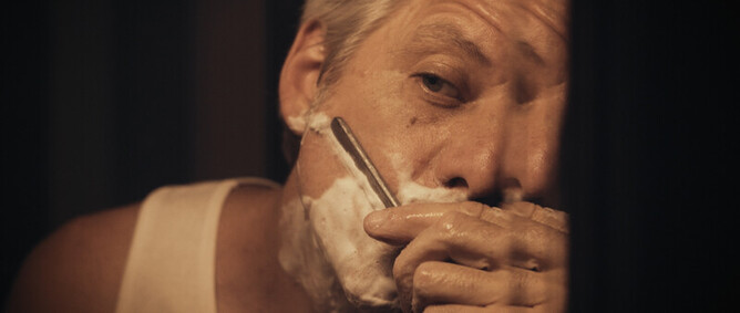 The haunted Hotel: Geir Madland as Peter Fearless in 'The Writer'