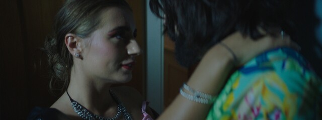 Dani Dyer in UK horror HECKLE