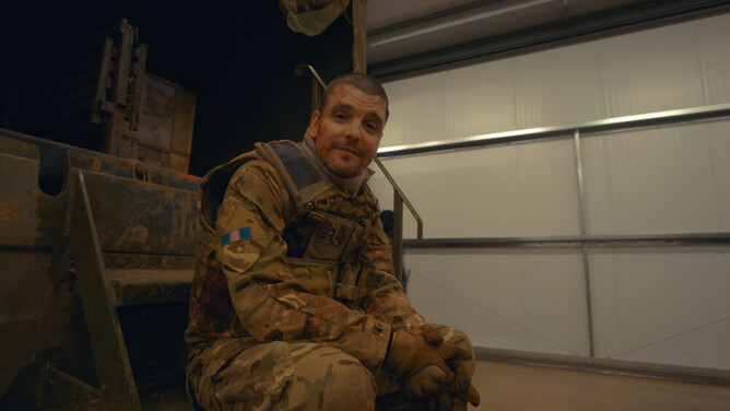 Andrew Lee Potts behind the scenes of 400 BULLETS