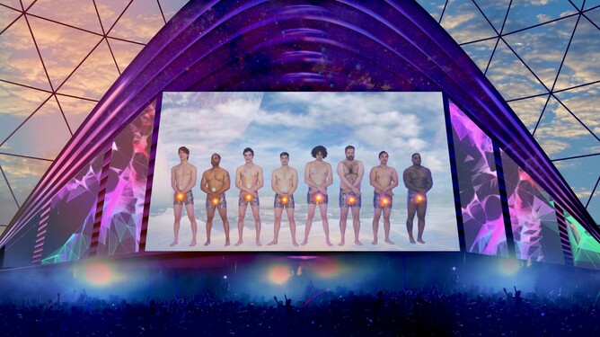  GALAXY 360: A WOMAN’S PLAYGROUND is a comedy sci-fi set in 2095, where women rule the world.