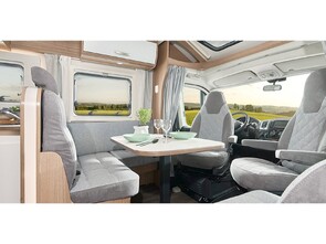 Large front lounge area, with 2x captains chairs