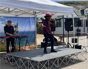 Gopak Ltd Ultralight Stage in action at The Needles, Isle of Wight
