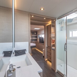 Luxury catamaran Solomar
