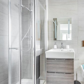 Bathroom Hendon Park View