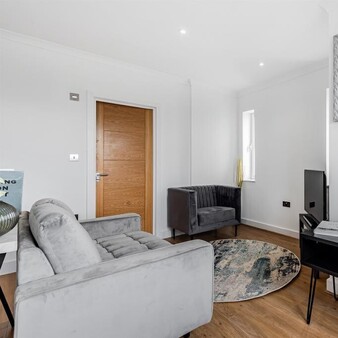 Lounge Hendon Park View