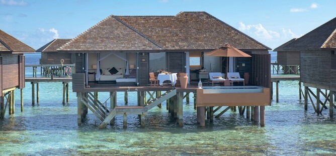Lily Beach Resort Maldeves