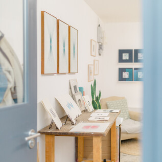 The 'Classic' studio, cosy and suitable for any creative starting with plans to grow. Size ranges from 140 - 180 sqft.