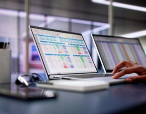 Local Accountants vs National Firms – What Staffordshire Businesses Need to Know