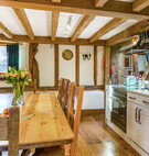 Walnut Barn - kitchen